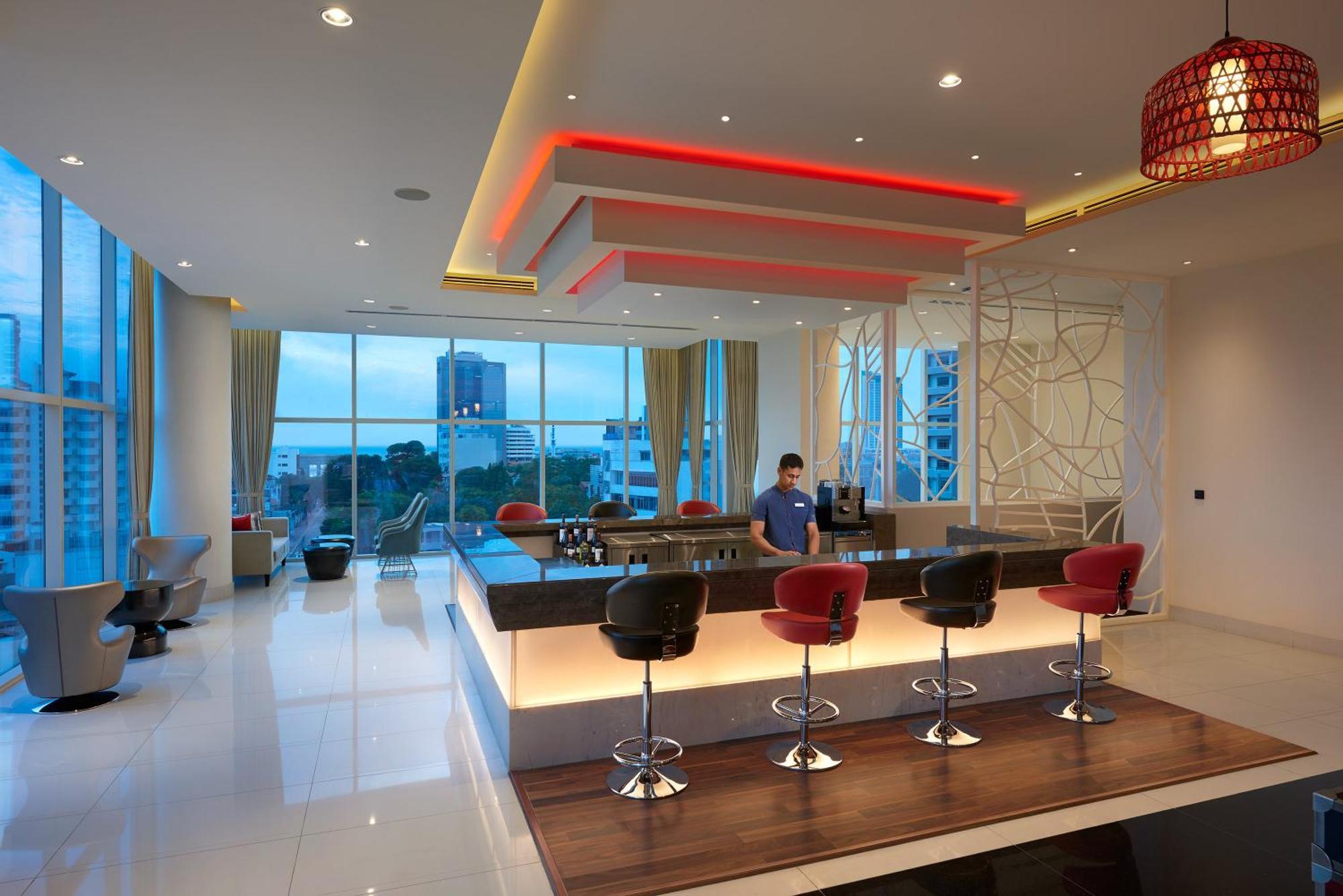Cinnamon Red Colombo Ngoại thất bức ảnh